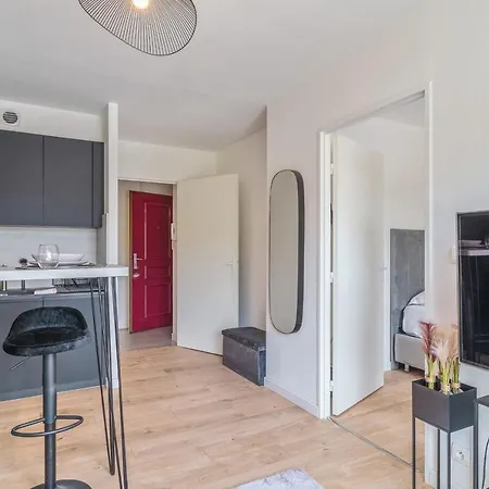 Tasdon - Welkeys Apartment *
